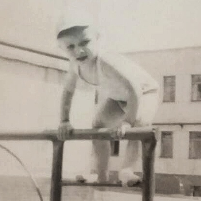 TradingBrro's profile picture. Люблю Море, Честных людей и Острый Юмор!