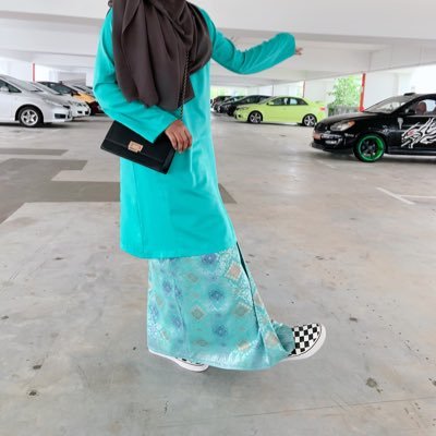Just Be Urself...  business IG:Amanina.modesty