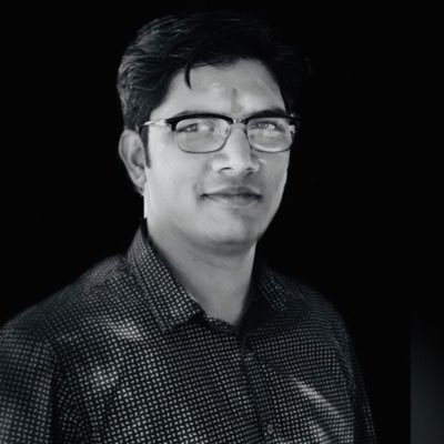 खुद को ऐसा बनाये कि आप हमेशा समाधान का हिस्सा हों,न कि समस्या का...!!