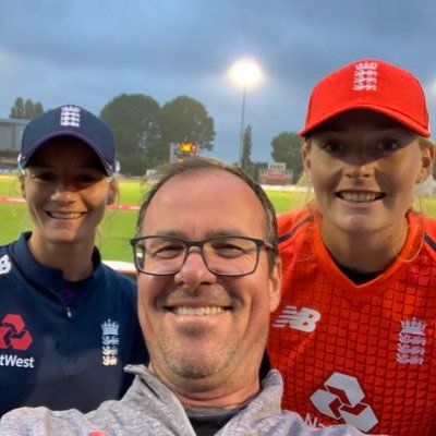 ECB Level3 Professional cricket coach. Coach @NorthantsCCC @Oxoncb @ICMmasters @Whitmorecc @Englandindoor Ex Staffs/Shropshire For 121 DM or ☎️ 07799078047