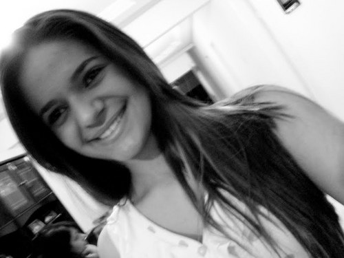 karolmcruz's profile picture. Prefiro não me descrever, prefiro ter a liberdade de mudar!