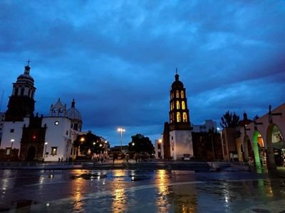 Simplemente un ciudadano que busca mejorar día a día.
Con filias y fobias como cualquiera.