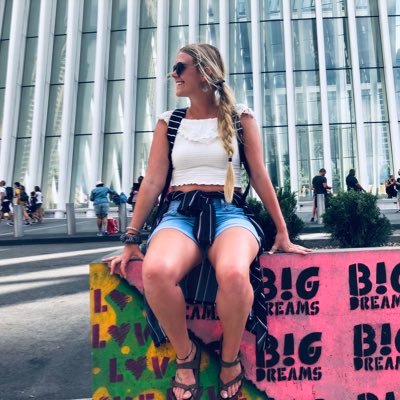 Live life like a 3-1 count 🌻 OK ➡️ TX. UCO Alum 🐴 Flight Attendant✈️