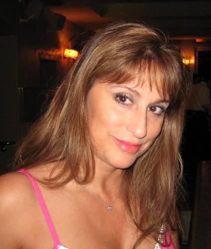 Renee_Etouffee's profile picture. Just some chick that . . . Oh, just follow me already! I follow back so long as U do NOT *post link in EVERY tweet *retweet excessively or *only tweet promos