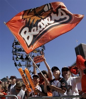 Dancer, Beaver fan, Sophomore