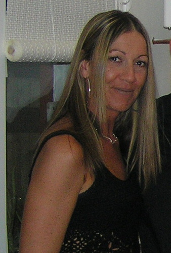 suehollowell's profile picture. has the best job in the world ... ICU Nurse