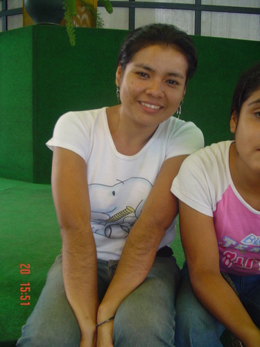 Soy una persona alegre,difícil de desanimar,me gustan las cosas de calidad en todas las áreas de mi vida,la Excelencia,y también compartirlas con los demás.