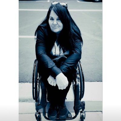 I have been ♿️rollin for 44 years , Never met a real woman til you met a wheel woman 👩🏻 😎Heart of gold, grandma , mother, friend, single ☮️✝️💟♿️