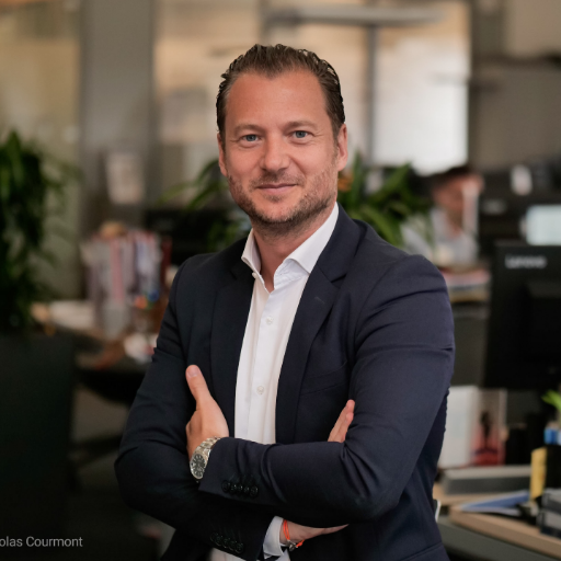 RaphaelQuiret's profile picture. 🇫🇷🇨🇭🇺🇦Senior Equity Partner # W Talent #Switzerland #recrutement #job #recruitment #Lille #Losc 🔴⚪️#Tri #Ironman #anythingispossible