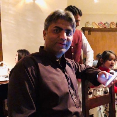 currently working as Head Of Materials Management at Chughtai Lab