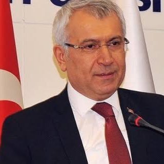 Türk Eximbank E Genel Müdürü/CEO of Türk Eximbank (2016-19); Ekonomi E Bakan Yardımcısı/Vice Minister of Economy (2014-15); İzmir🇹🇷 Beşiktaş🦅 HalfOceanman🐬