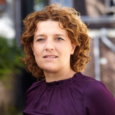 Wethouder Leiderdorp GroenLinks-PvdA | bestuurder, ondernemer | partijbestuur GroenLinks | mama van vrolijke tweeling | Europa |