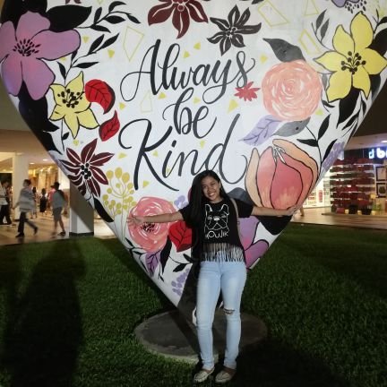 Fhabuluozchiqq's profile picture. You lost me