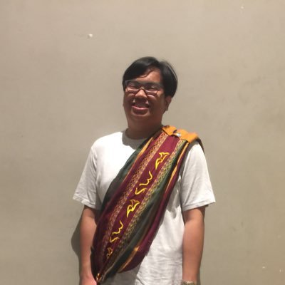 ckylearriola's profile picture. meet me in uniqlo | up mbb | asmph