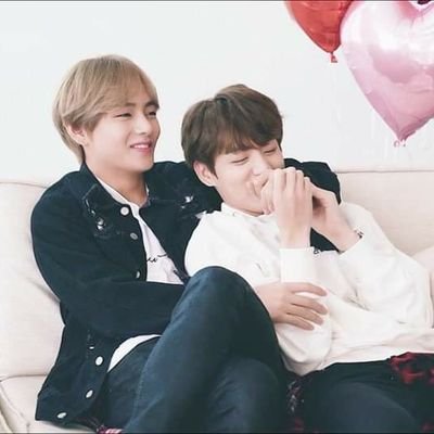 @BTS_twt 💜