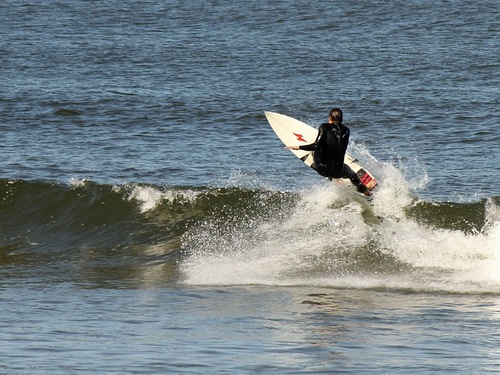 Fotos, vídeos y noticias de surf, bodyboard, longboard y demás deportes de la costa este uruguaya