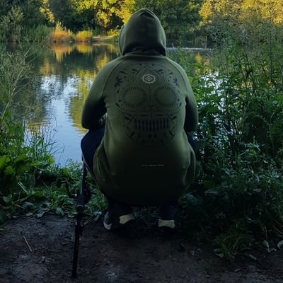 passionate carp angler dedicated to catching chunks
