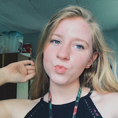 batson_jaidan's profile picture. daydreamer & night thinker✨