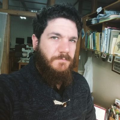 GugaMan's profile picture. Esteban Reyes Lobão-Tello / Médico Veterinario UACH / Científico de Corazón.