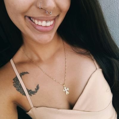 26 • Gaúcha • Gremista • Culé
• gostosa e deprimida do jeito que o diabo gosta •