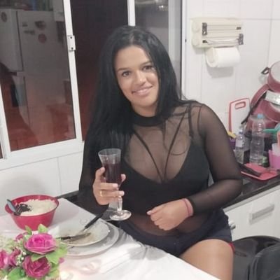 Sábio é aquele que conhece os limites da própria ignorância.” (Sócrates)