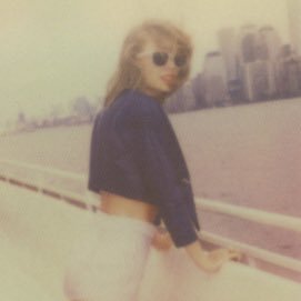 handsomemansion's profile picture. we're stuck in the storm we were born to ignore