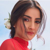 Sonam K Ahuja(@sonamakapoor) 's Twitter Profile Photo