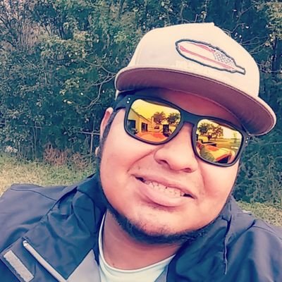 class of 2018🎓 HFHS LOVE CARS AND DRAG RACING Ol Son🤠 Hamshire, Tx 🌾🍻 SC :Mario_tovar76