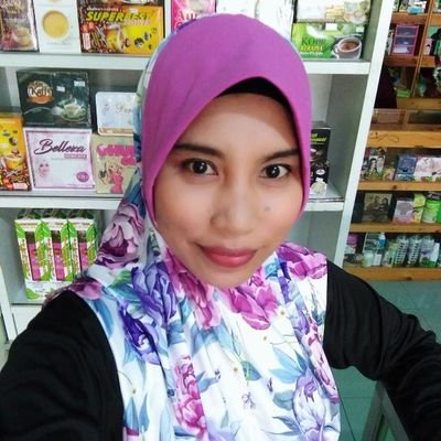 dyeralovely's profile picture. NAK BUAT BIAR SAMPAI HABIS