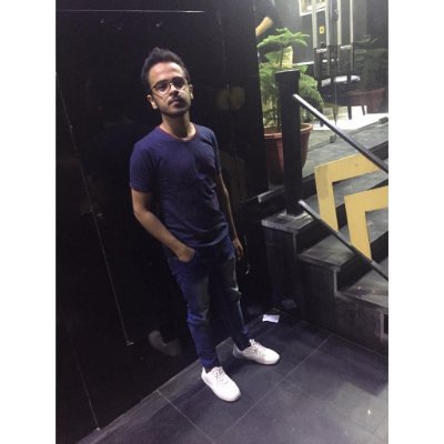 Abdelrahman Amrallah
18years🌎
Dr👨🏻‍⚕ Isa🤲🏼
Meky&assala🍃🎤
Football player⚽
Ahlawy👉Madridy
(13/10)