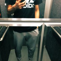 M (@eqavf5) 's Twitter Profile