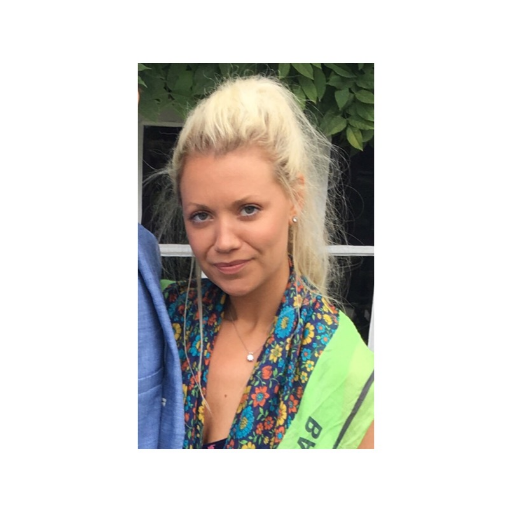 Business Intelligence Consultant // Director of Insights and Media Intelligence // Yoga Teacher // London