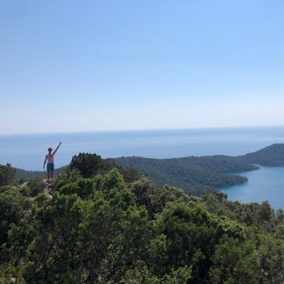 0xffeedd's profile picture. ☝🏻