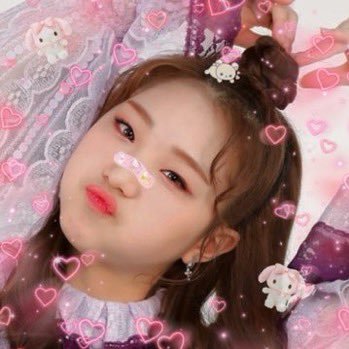 jintrodiamond's profile picture. yoongi in yellow, jin in pink. that’s it. that’s the bio.