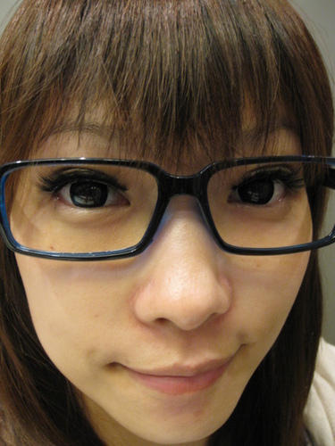 alice87038's profile picture. I love makeup, cosmetic things and horoscope