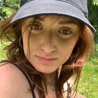 @happiestworld on depop + etsy https://t.co/lnl95y9VTU