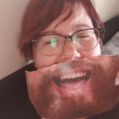 bongos4psychos's profile picture. Slimming World lover, referee of 5 children!