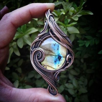 InnerDream29's profile picture. Artist from the midwest. Wirewrap jewelry and sometimes other crafts.❤😊