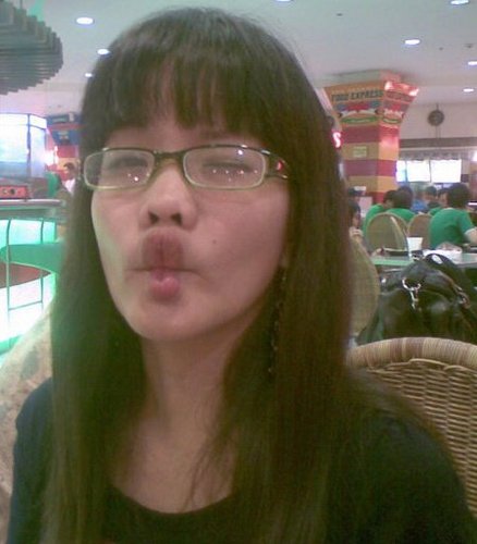 cxilim's profile picture. am a BIG hugger