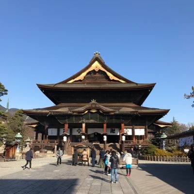 サブ垢兼裏垢兼趣味垢。ドライブしたりまったり生活してます。