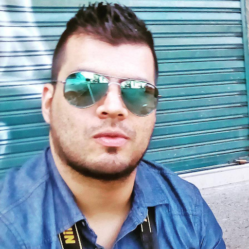 candreshp's profile picture. Comunicador Audiovisual y Multimedial en búsqueda de oportunidad laboral / Escritor / Rocker / Rugbista / Zen / Gamer / Bartender