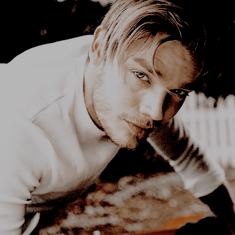 ❝ Wᴇʟʟ﹐ ғᴜɴ ᴀs ɪᴛ ᴡᴏᴜʟᴅ ʙᴇ ᴛᴏ ᴛᴜʀɴ ᴛʜᴇ ᴄʜᴀɪɴs ɪɴᴛᴏ sɴᴀᴋᴇs﹐ I ɢᴜᴇss I’ʟʟ ᴊᴜsᴛ ᴜsᴇ ᴛʜᴇ ᴋᴇʏ. ❞