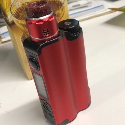 ソシャゲリツイート用だったけど、最近VAPE始めたので情報収集できればなと。