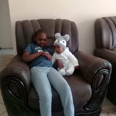 Son |Father of 2 Amogelang and Oarabile  |Fleet manager|Kaizer Chiefs fan molikitladi@gmail.com