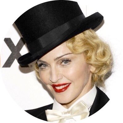 Love Music and Movies, but above all... I love my muse and inspiration “Madonna'”