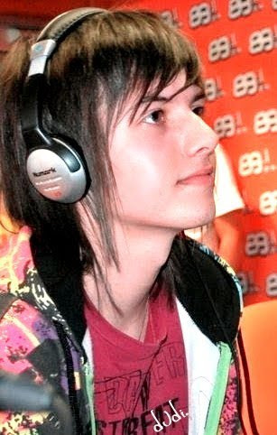 fclanzaourlife's profile picture. 