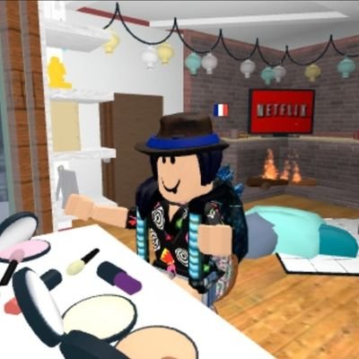 Hello! I'm Katie Treasure, and this is my Twitter account. Please follow me, I'll try to post regularly! Roblox Username: KatieTreasure453
Deuces✌🏼