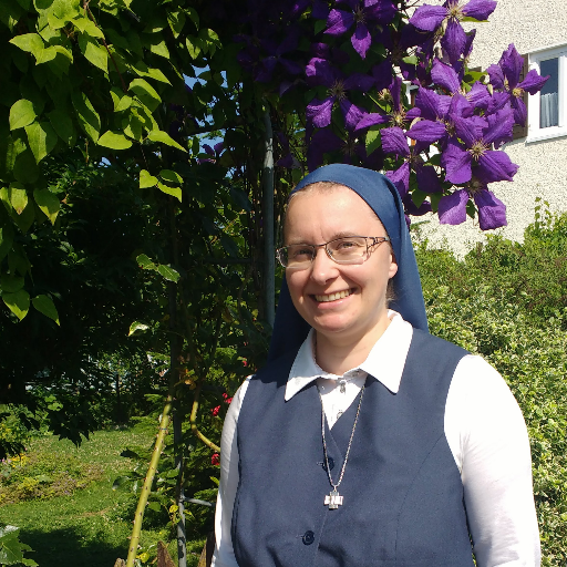 86Verena's profile picture. Paulus-Schwester/ Daughter of St Paul #medianun