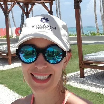 Mom of five, emergency medicine doc, long hauler, passionate about patient experience and physician wellness.