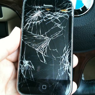 WE4PON's profile picture. Apple iPhone and iPod repairs call The Laptop Guy 07788 936090 http://t.co/NNIffaOSj3